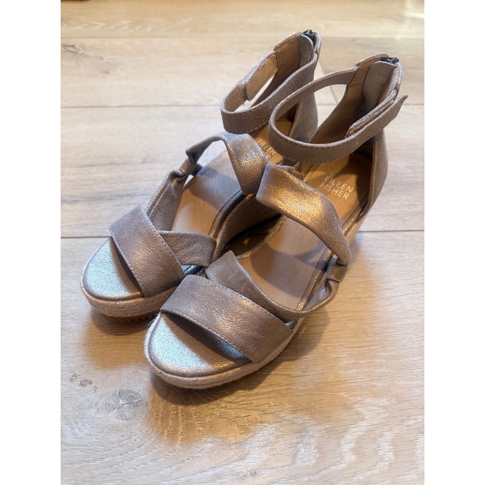 Eileen Fisher Willow Metallic Platinum Leather Espadrille Wedge Sandals size 6.5 - Picture 2 of 11